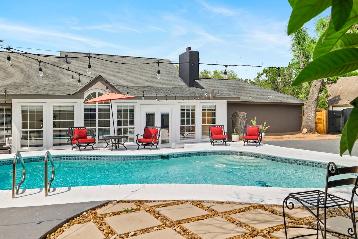 Austin Southern Retreat gallery image 3