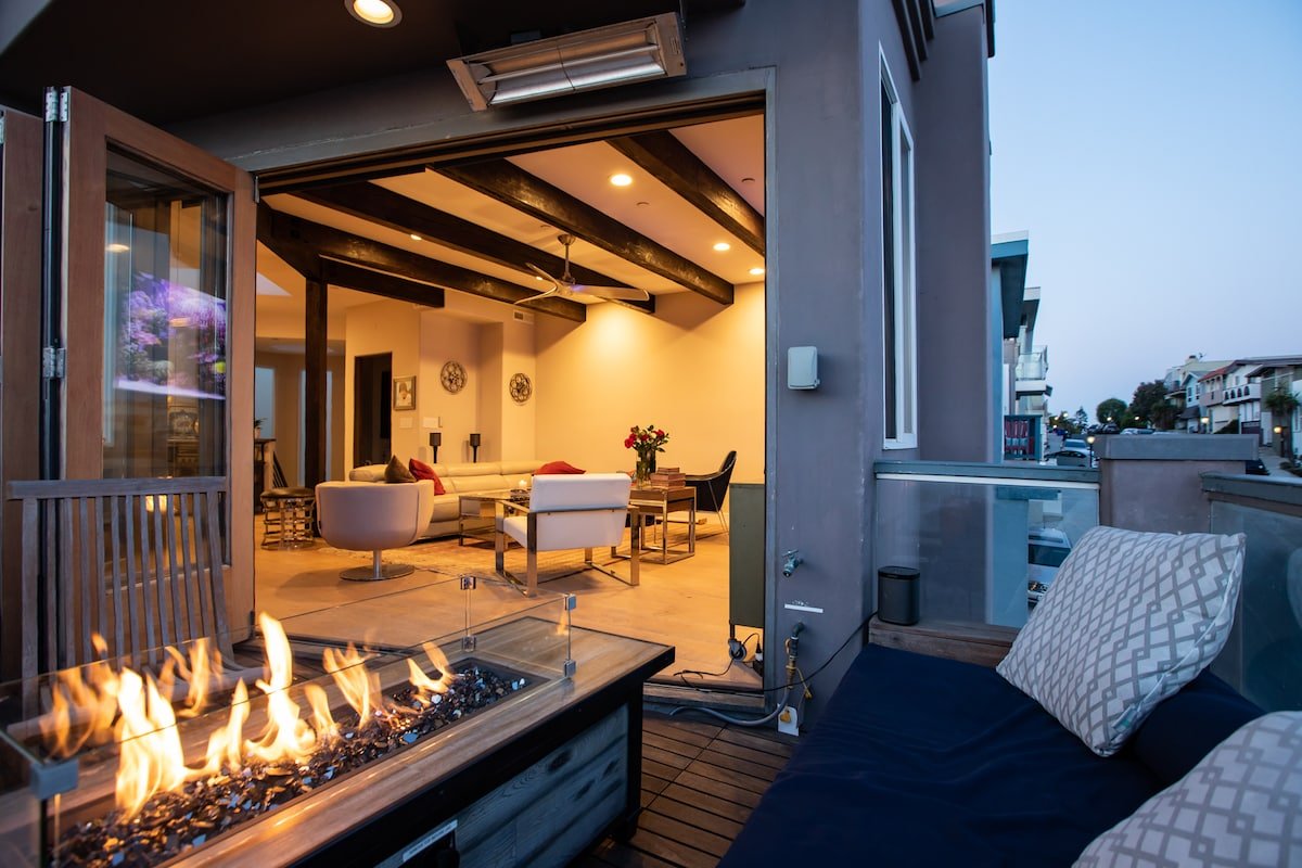 Luxury Modern Beach Getaway – Ocean Views gallery image 5