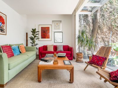 Ubicación conveniente en La Condesa, hermosa casa.