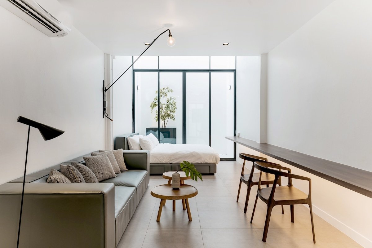 MIQ_5BR/Silom BTS&MRT/Wifi 1000MB/Jacuzzi/16pax gallery image 3