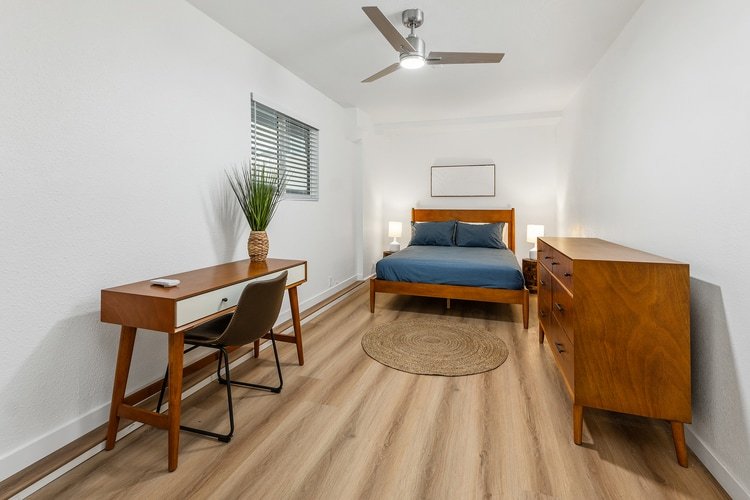 Steps from Water in Mission Beach w Parking, BBQ gallery image 2