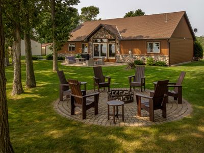 2 Docks 2 Shores- Ramp, Water Toys, Game Room!