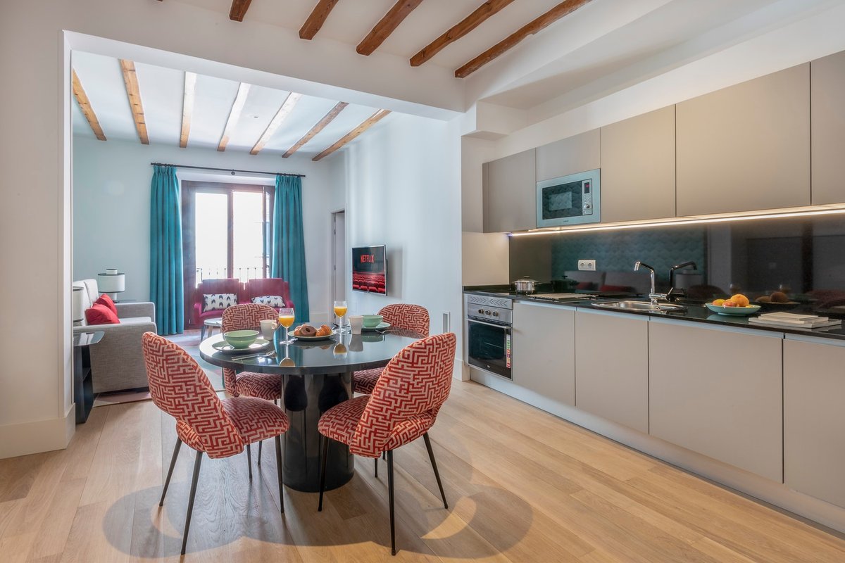 Superior 2 Bedroom Apartment – Chueca