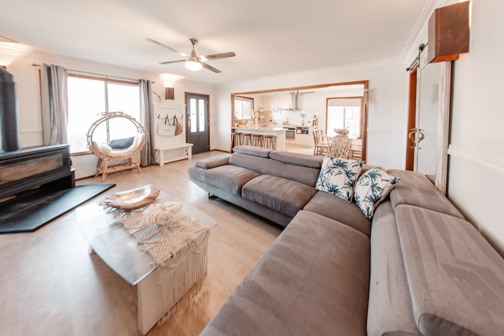 Wonderfully Lost Coastal Retreat | Family Friendly gallery image 2