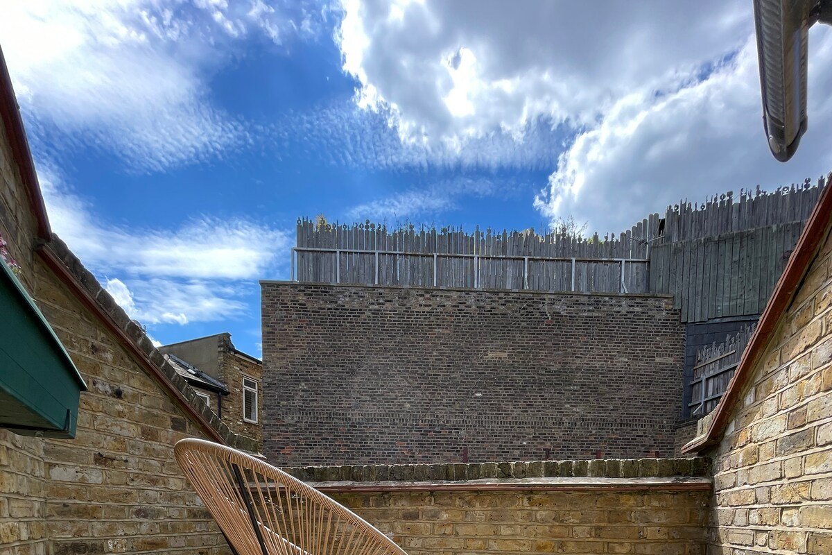 Beautiful 5 Bed House – Sleeps up to 12 – Central gallery image 5