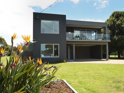 Rolling Waves in Pt Leo