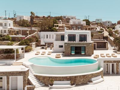 “Sunset Dream” by Aqualiving Villas