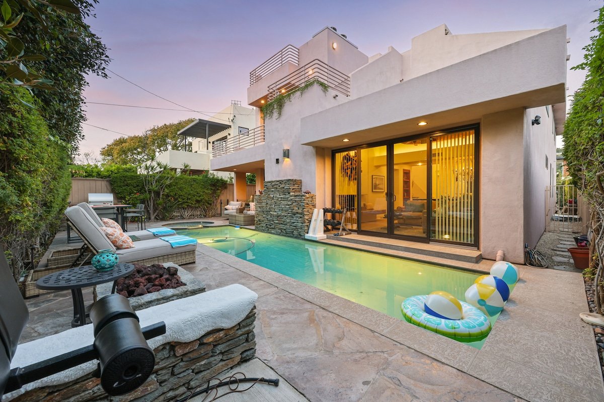 La Jolla Sunset Beach House gallery image 4