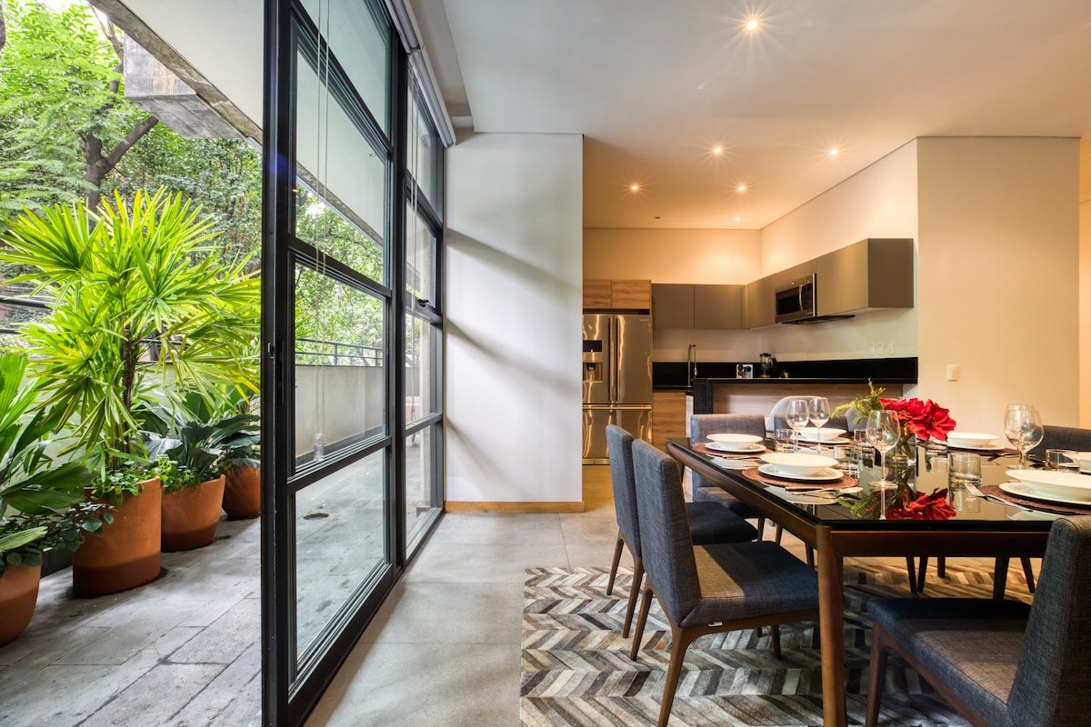 Luxury 2BR/2BA Apartment in Condesa with Terrace gallery image 4