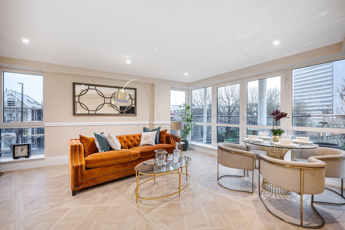 Elegance awaits Gorgeous 2 bedroom property