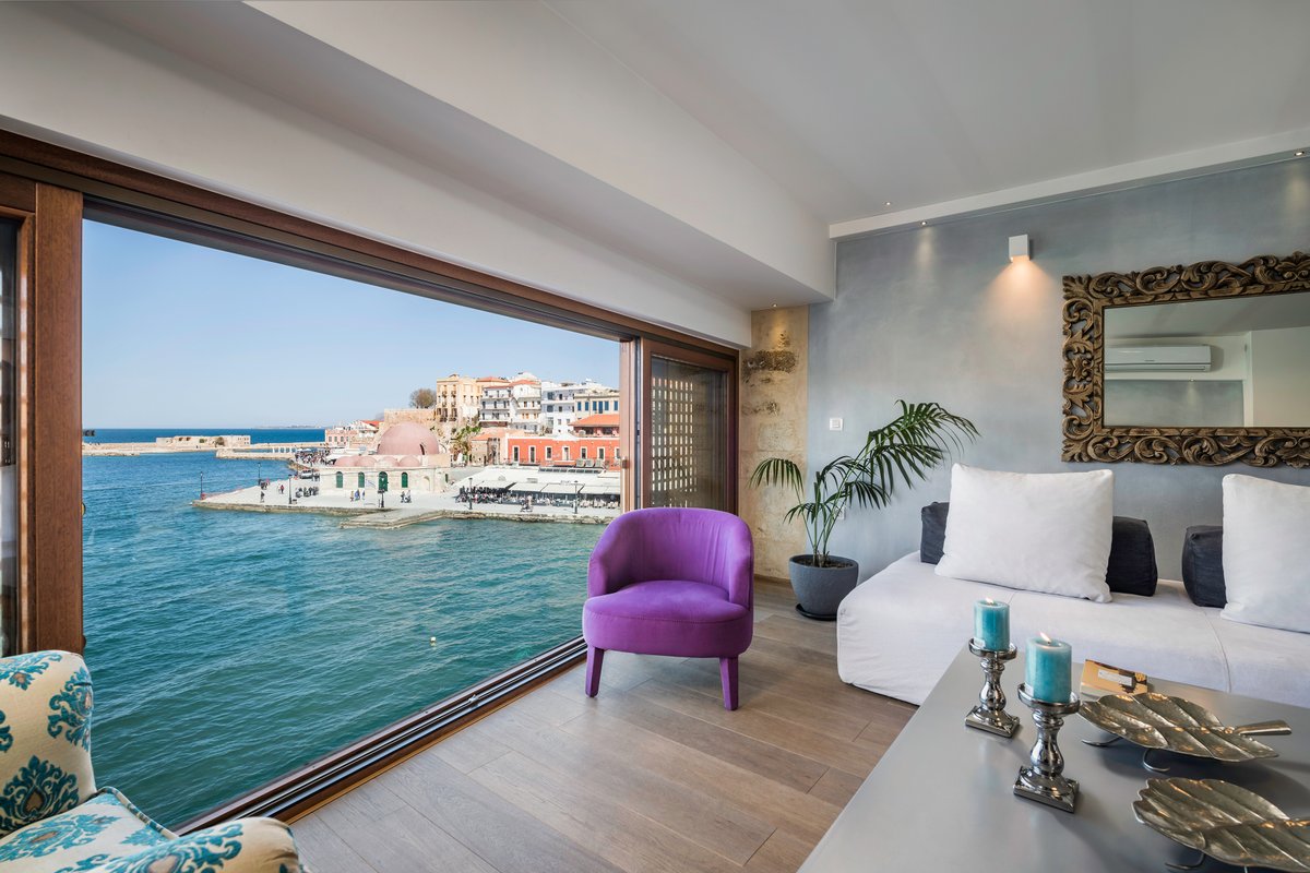 Two Bedroom Sea View Suite (Interior Balcony)