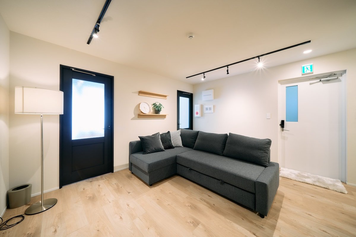 Penthouse/101sqm/16PAX/7beds/JROkubo5min gallery image 5