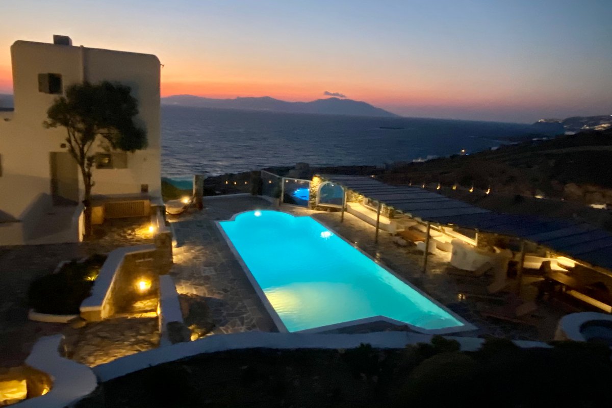 LUXURY MYKONOS SUNSET VILLA
