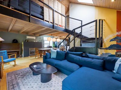 Beautiful Loft in Heart of Capitol Hill w/ Parking