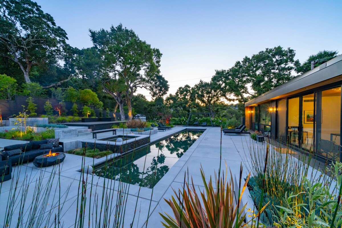 Serenity in Silicon Valley: Eco-Friendly w Pool gallery image 3