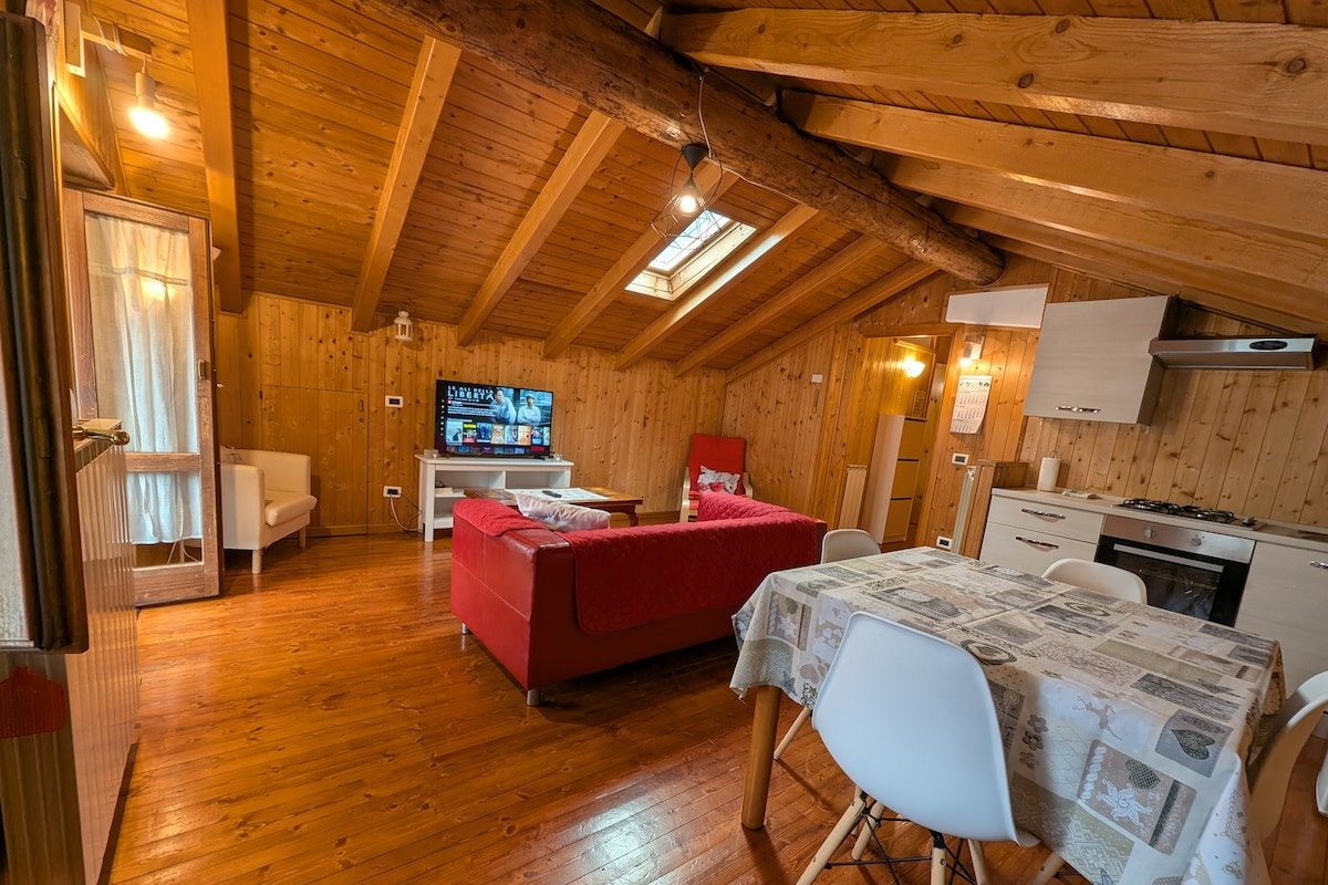 Loft La Cà,2 bedroom apt relax,skiresort,trekking gallery image 5