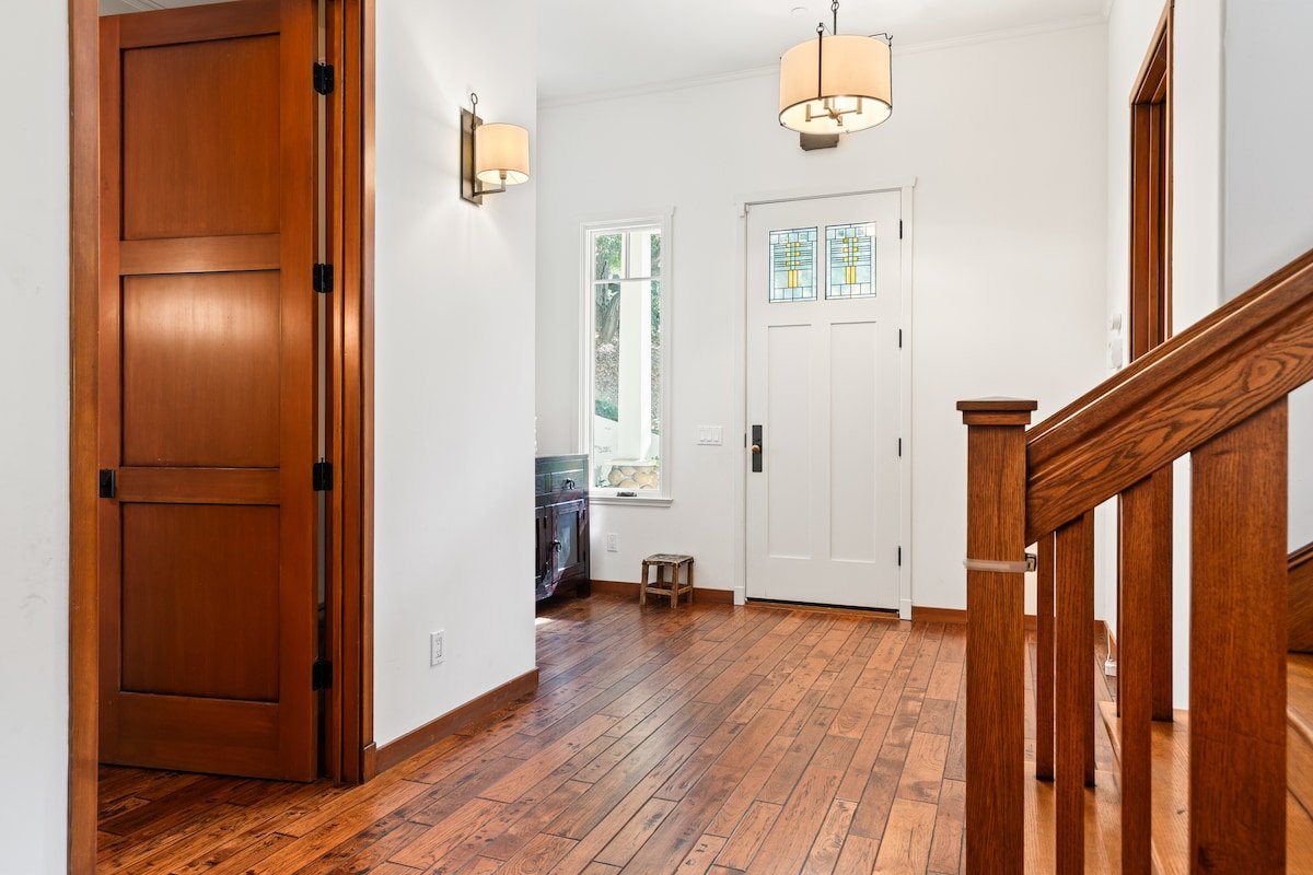 The Topanga Treehouse! gallery image 5