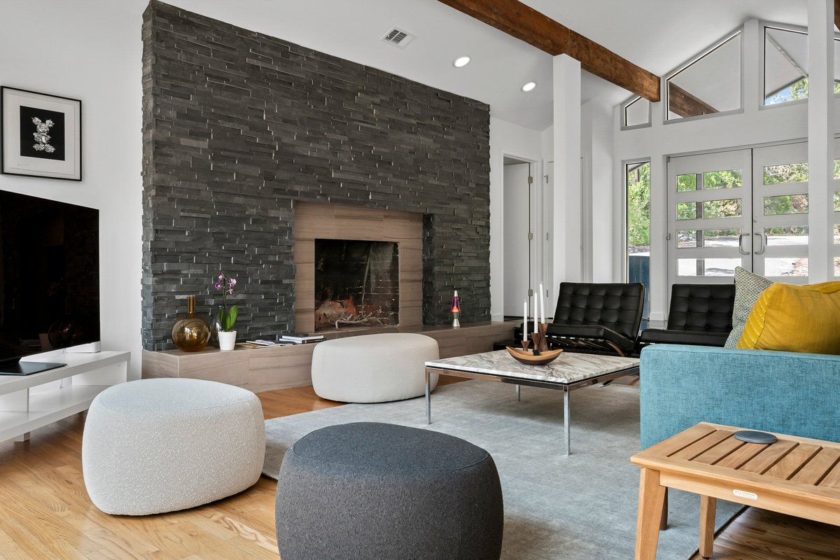 Midcentury Modern Retreat