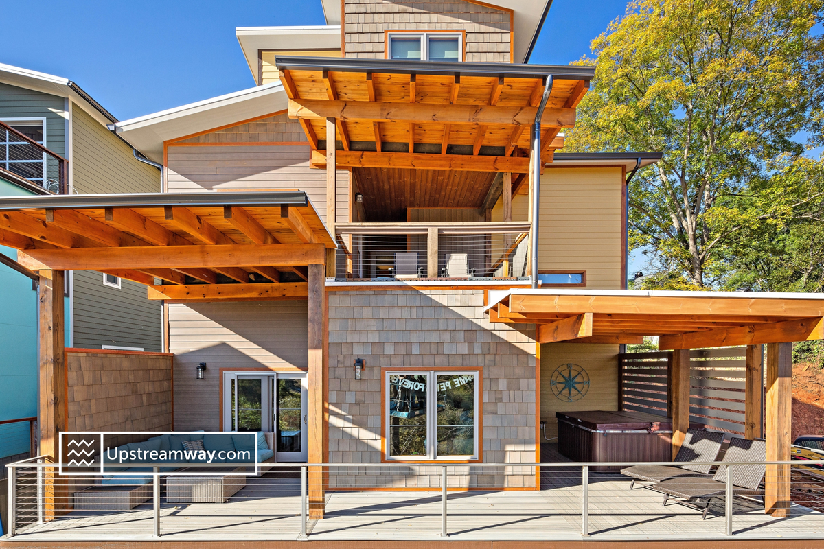 Upstream Bachelorette Oasis – New Wedding Venue