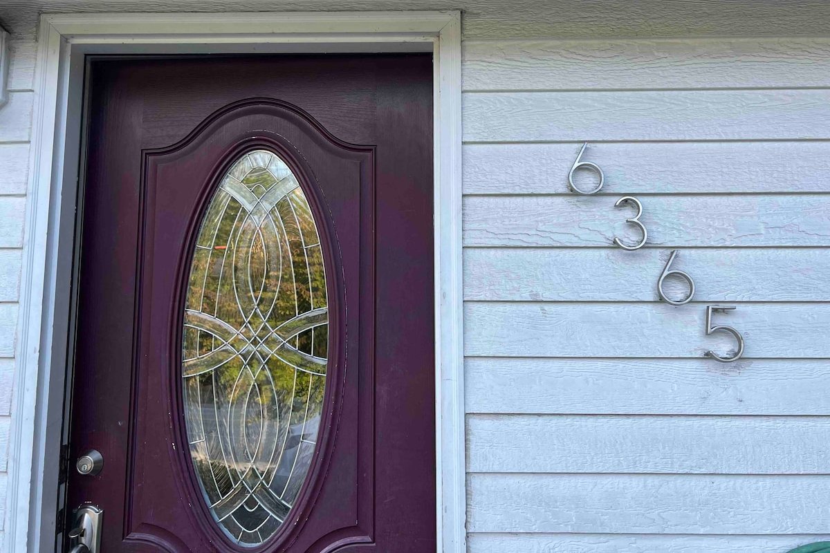 Cheerful 4-Bed home gallery image 3