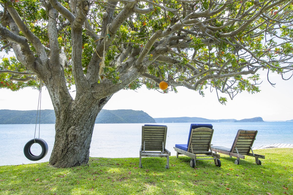 Carinya – Palm Beach Waterfront