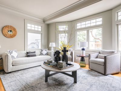 3-Bd 2-Ba 1-Office Tourist Delight in Russian Hill