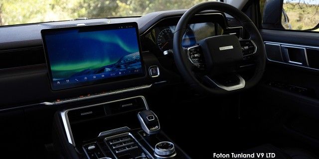 FOTON TUNLAND 2.0D V7 VLX 4X4 A/T P/U D/C - 8 