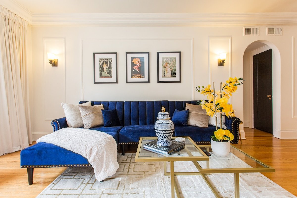 Downtown Mag Mile Sleep 20 | 6bd/6ba gallery image 4