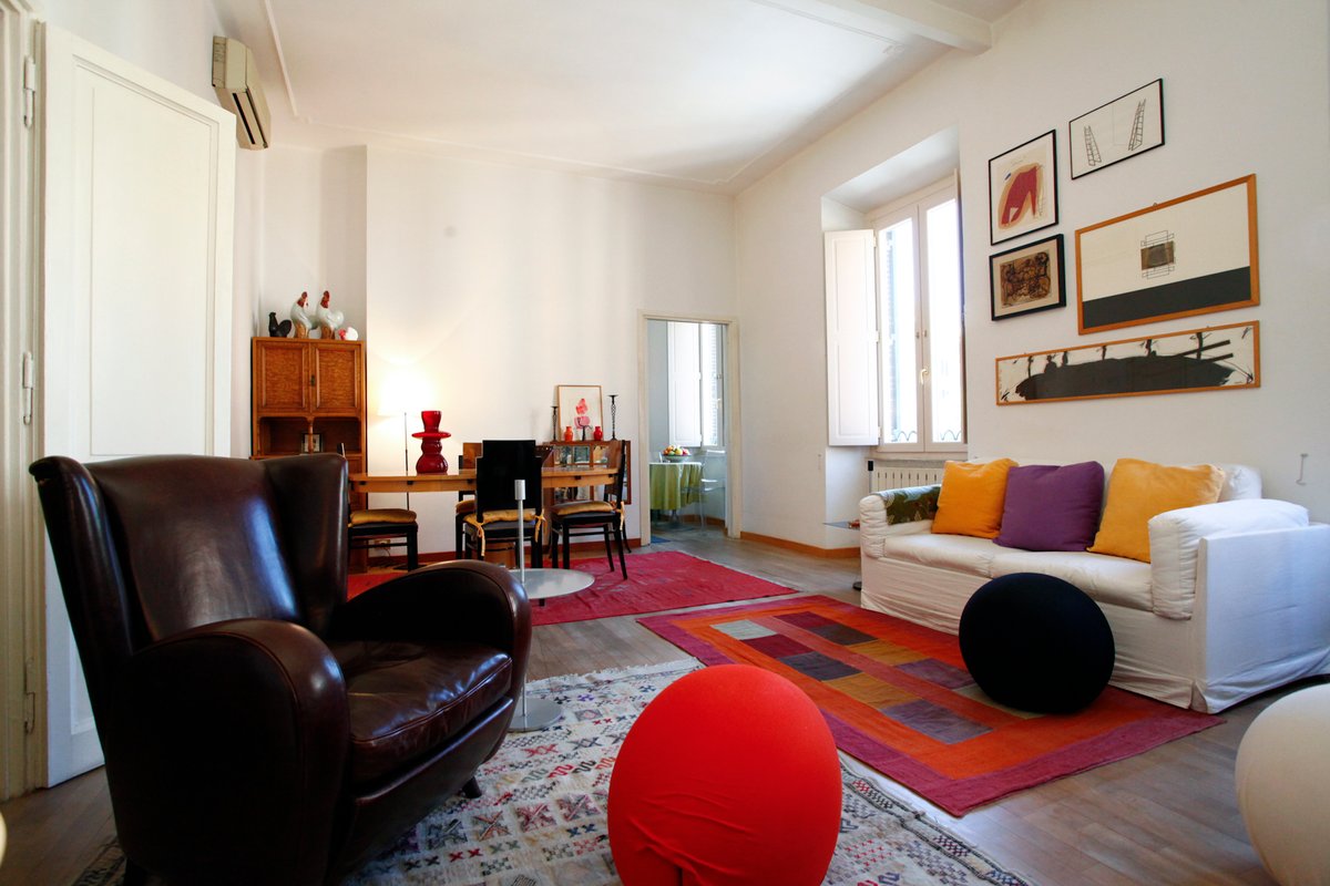 Trastevere. The house forbidden at Ikea