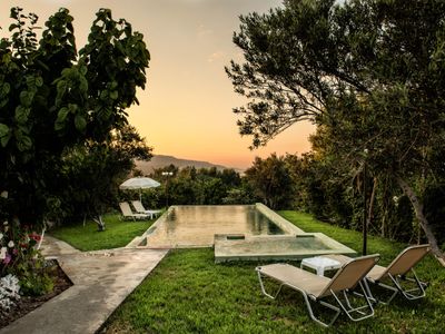 Private pool★BBQ area ★ Sea View