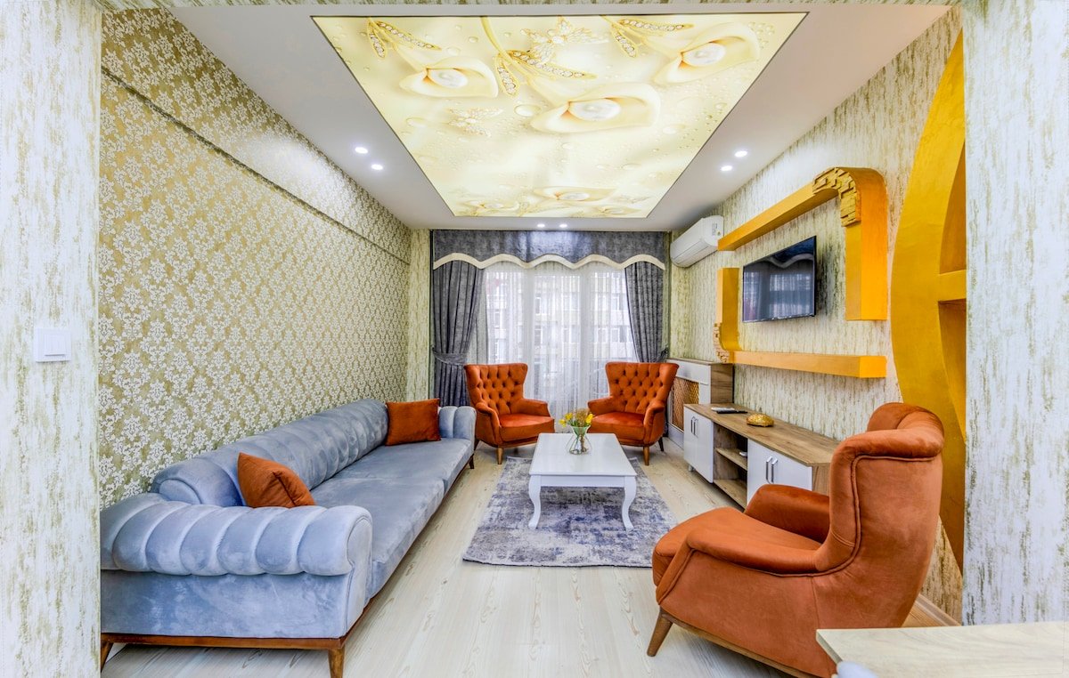 Lux 3+1 Suite /2 bathroom on the main street Sisli gallery image 3