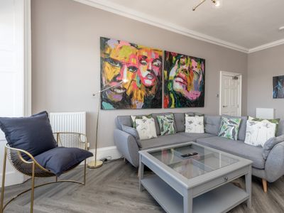 York Place City Centre 3 bedroom deluxe Apartment