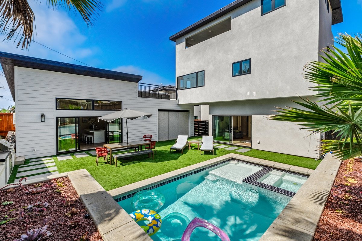 Ocean View Modern & New w/Pool gallery image 2