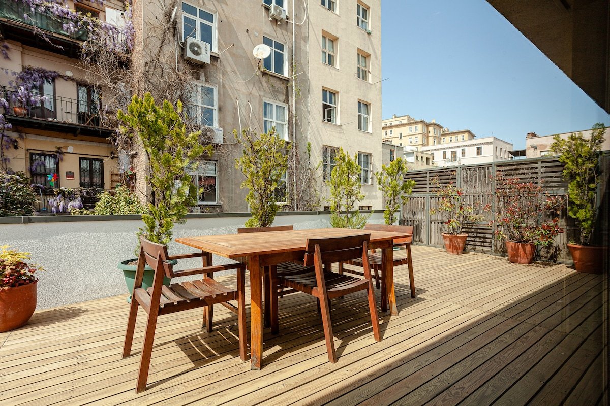 Three Bedroom w. Terrace in Galata (A24) gallery image 2