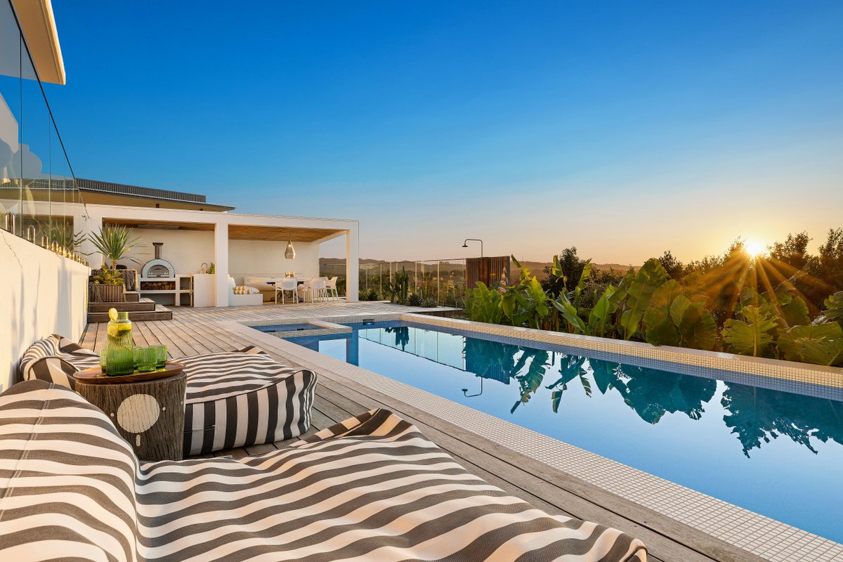 Sanctuary Spaces – Sundowner