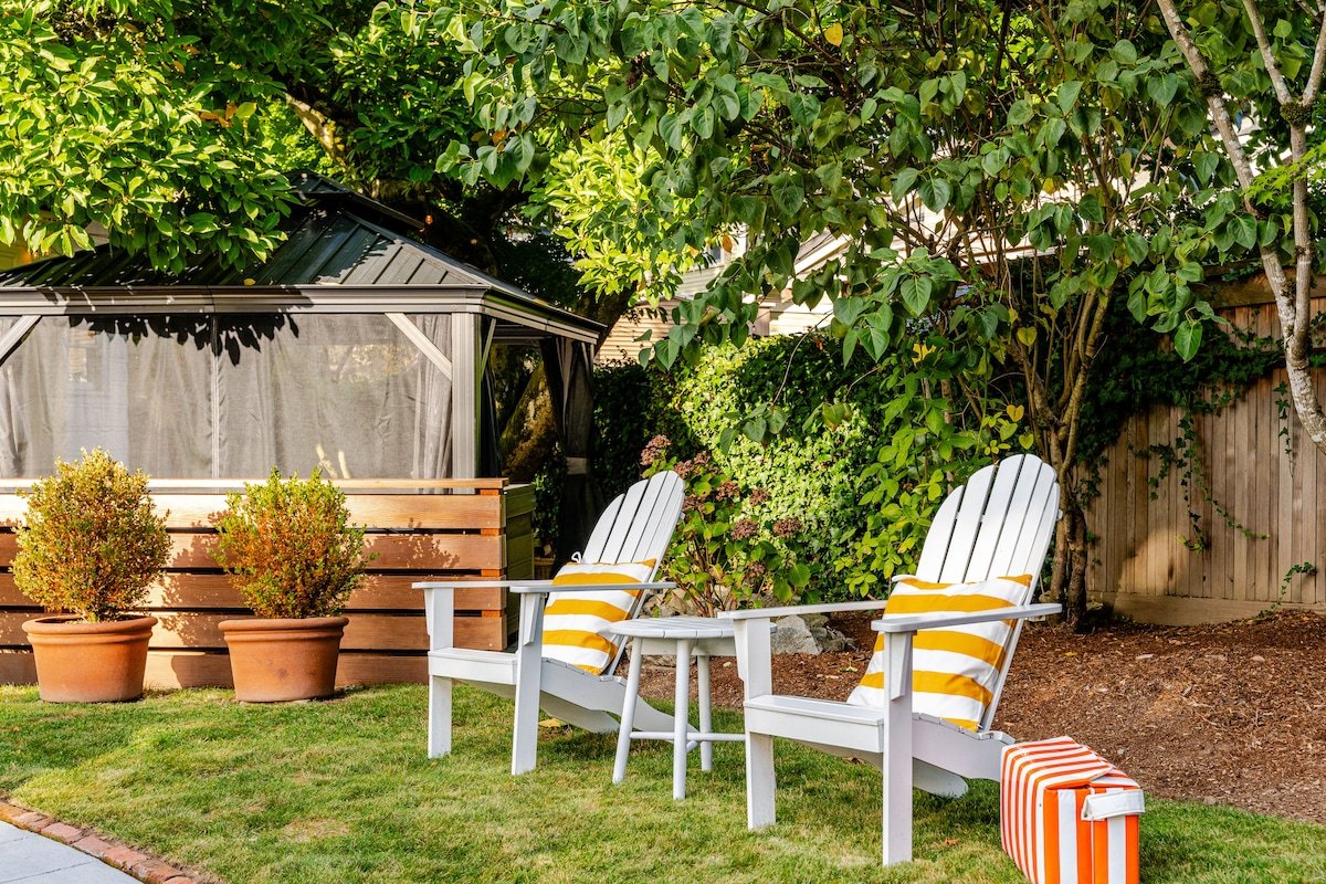 Craftsman Garden Home w/ Hot Tub gallery image 3