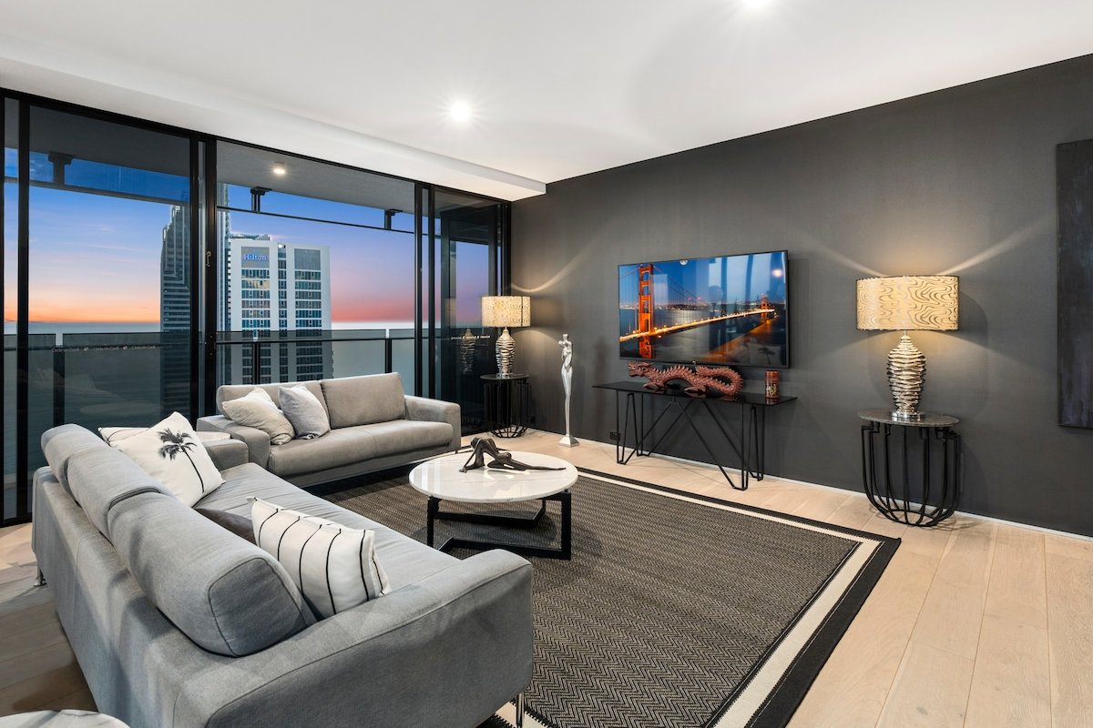 Surfers Paradise Penthouse