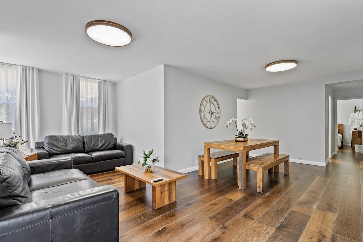 Luxury Apartment With Direct Access To Garden gallery image 3