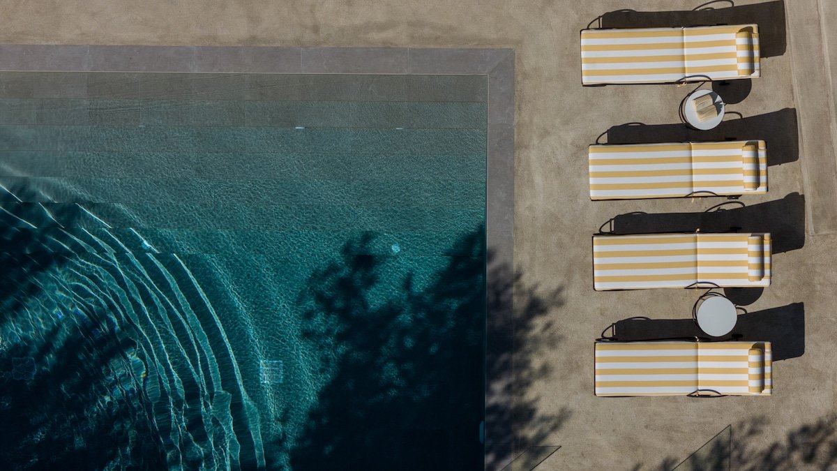 Bozonos Beachfront villa with Heated Pool gallery image 5