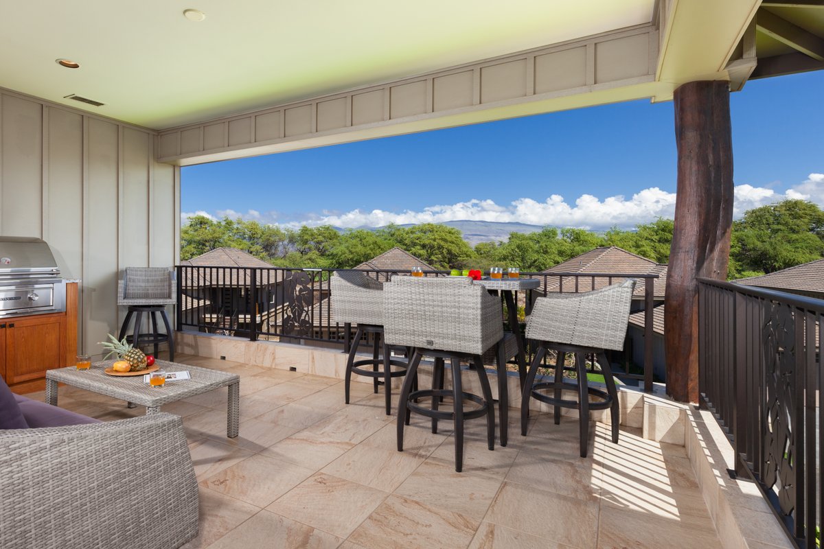 PiH: Hawaiian Bliss~ BeachGear, Bikes, family fun!