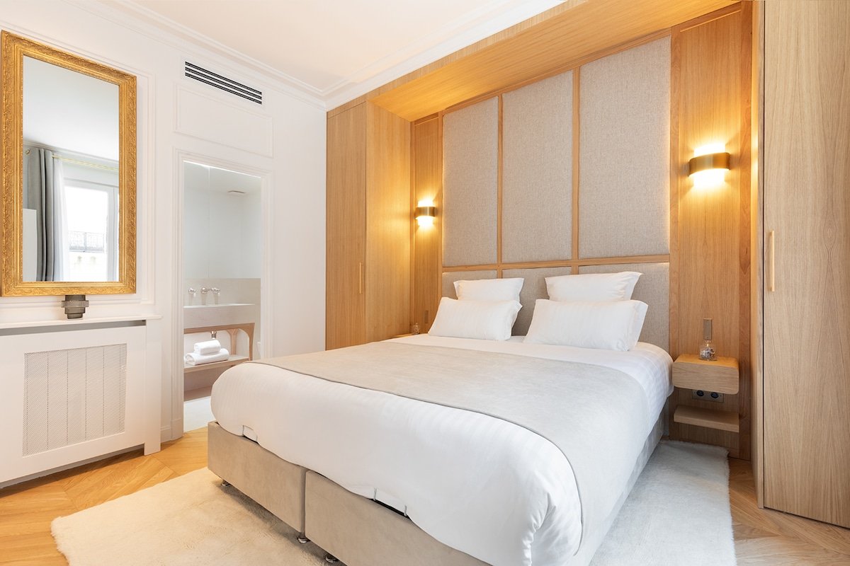 A Sublime 1-BR with Services -Opéra gallery image 4