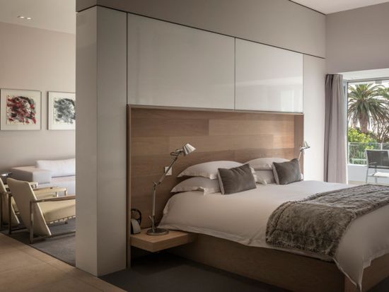 Photo 2 of South Beach Apartments – One Bed Luxury Suite accommodation in Camps Bay, Cape Town with 1 bedrooms and 1 bathrooms