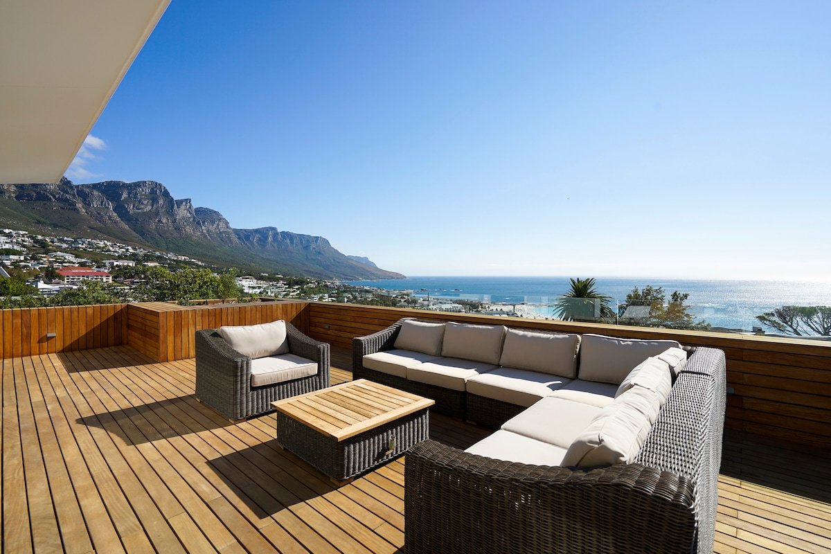 Villa Lula, The Meadows, Camps Bay gallery image 3