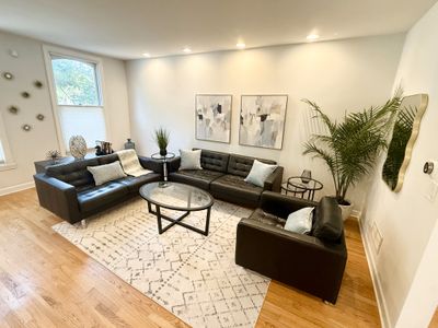 Lincoln Park – Amazing Game Room – Best Location