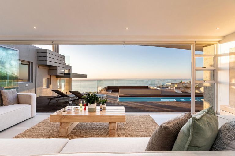 The Summit at Camps Bay - Luxury Villa  Views