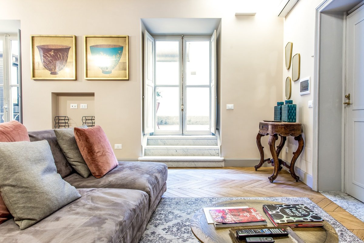 Boutique Hotel Vibes at a Richly-textured Designer Haven gallery image 5