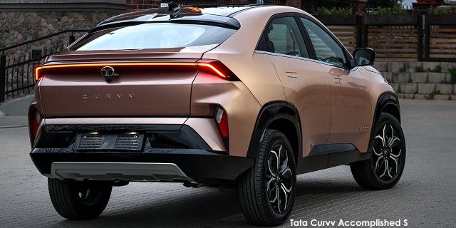 TATA CURVV 1.2T ACCOMPLISHED S DCA - 10 