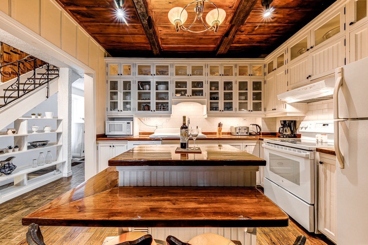 Maison Bélanger-Giroux-Jacuzzi/Vue sur le Fleuve gallery image 5