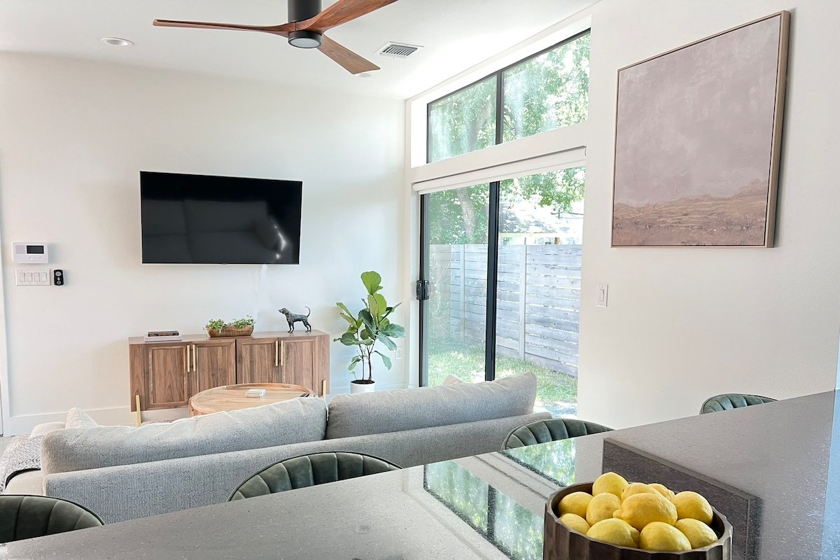 Whimsical Escape on the Eastside gallery image 4