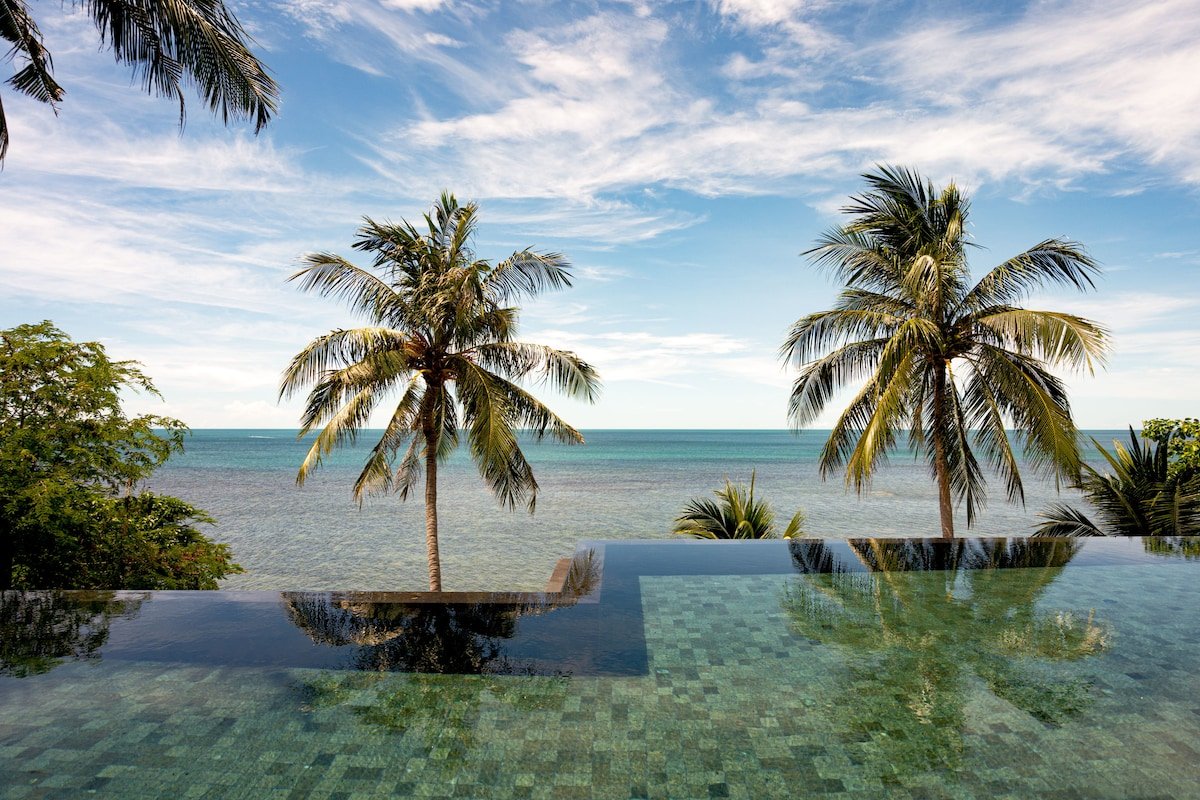 Baan Hinta: Full Service, Private Chef, Beachfront gallery image 3